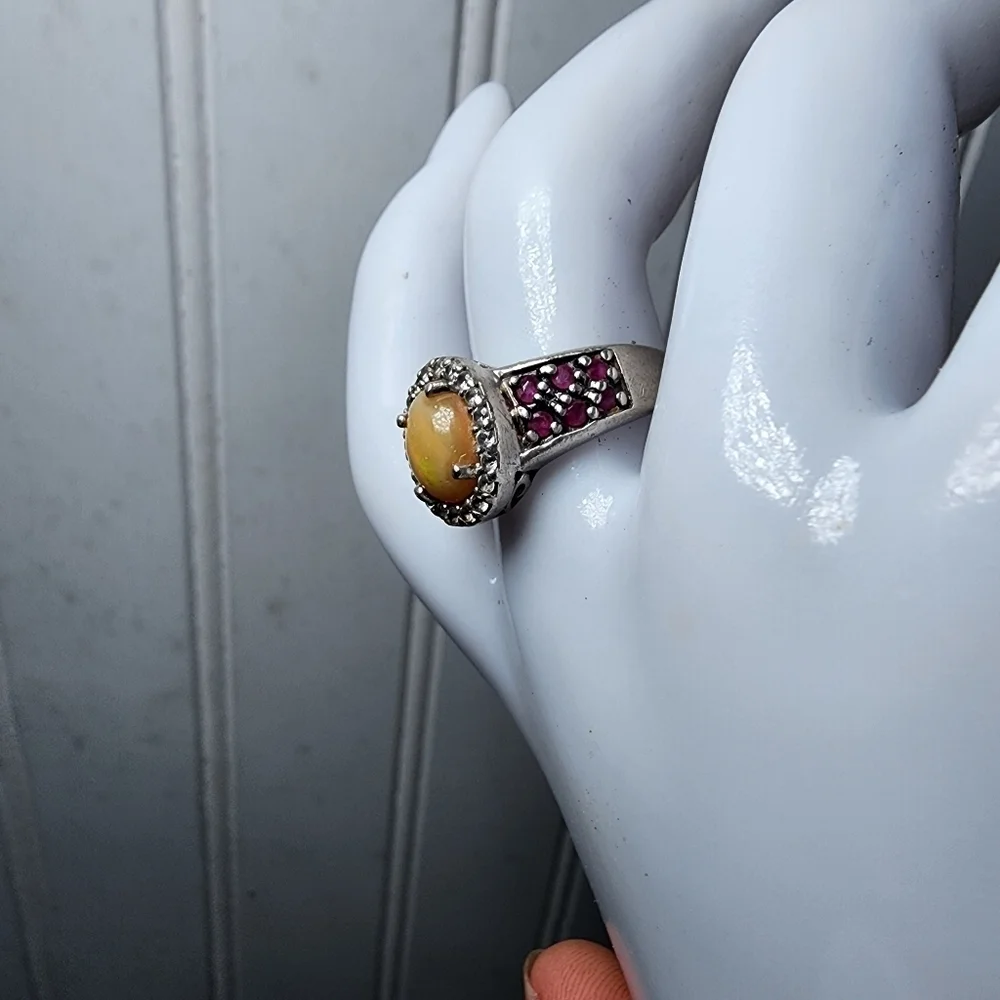 VTG D’Joy Opal Garnet Purple 4.53 g Ring Sterling Silver Signed Statement Sz 7